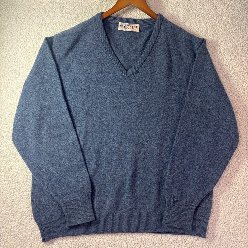 Vintage Castle Knitwear Lambswool V-Neck Sweater – Made in Ireland Blue Heather